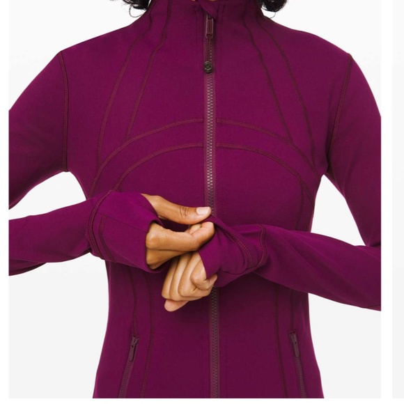Lululemon Define Jacket • Marvel Red • Size 8 ✨ - Picture 3 of 7